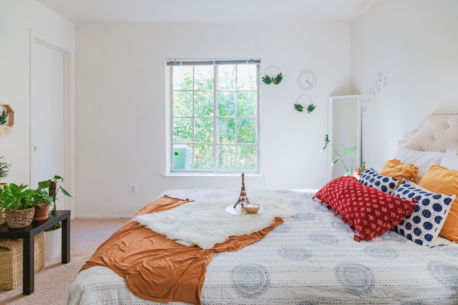 5 Essential Elements of a Cozy Bedroom Retreat
